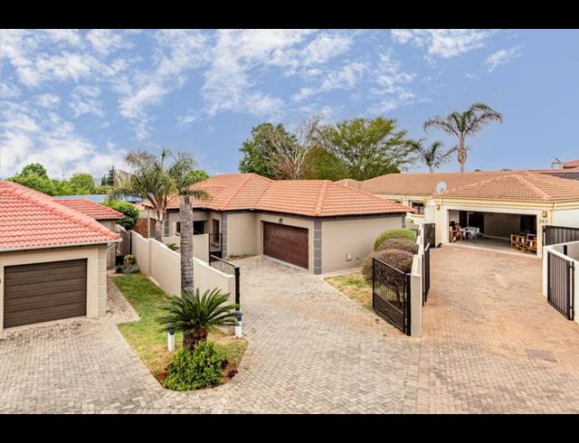 3 BEDROOM HOUSE FOR SALE IN RUIMSIG